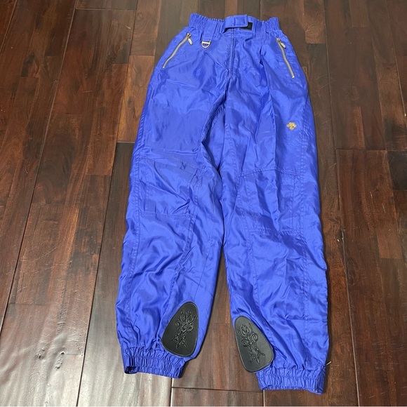 Descente Ski Pants Snow Pants Women’s Size 28 Purple Snowboarding Outdoors - Picture 1 of 9